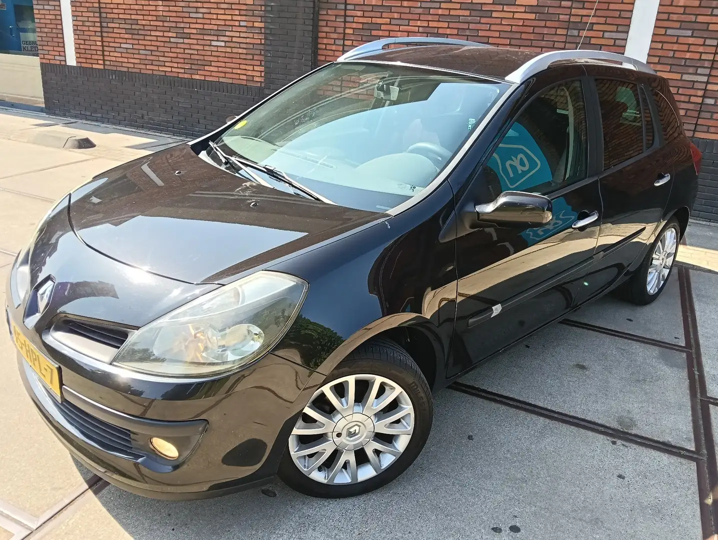 Renault Clio 1.2 TCE Dynamique Zwart - 2