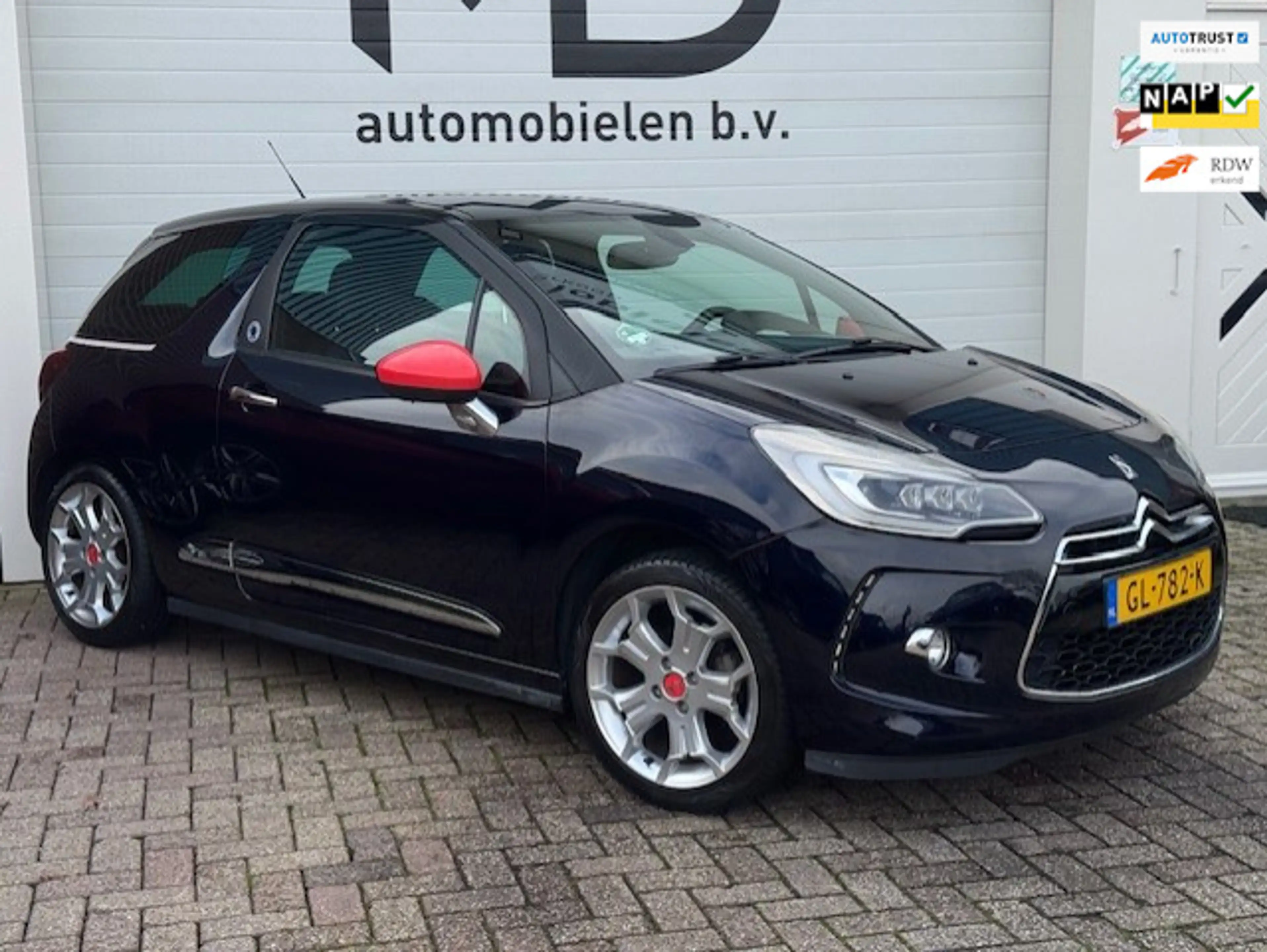DS Automobiles DS 3 1.2 So Red -1e eigenaar-Dealer onderhouden-leder-c