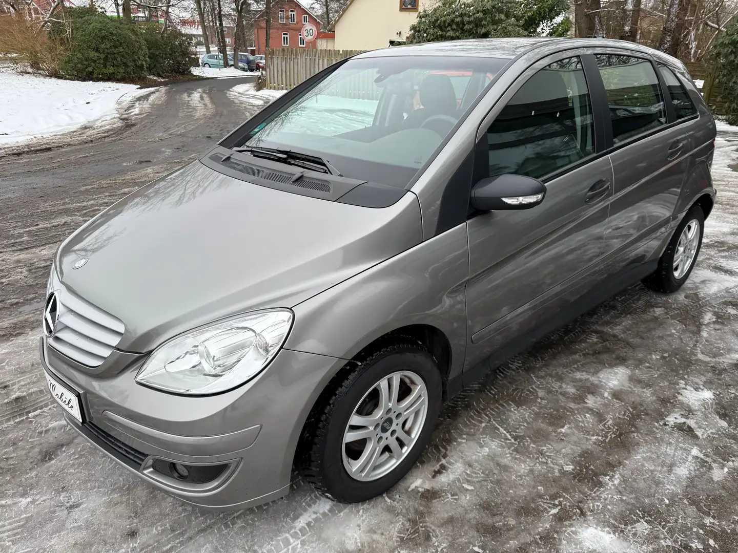 Mercedes-Benz B 150 *nur 112 TKM*HU neu*2.Hand*Klima*GJ-Reifen*MFL* Grau - 2