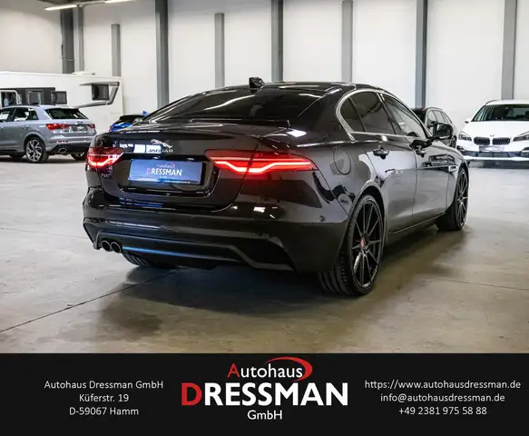 Jaguar Xe view 5