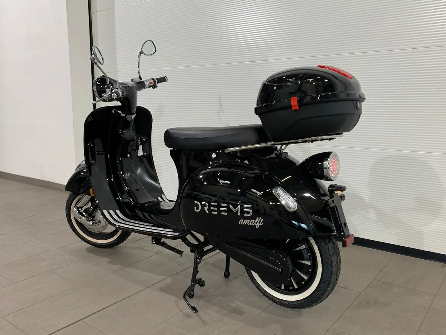 Dreems Amalfi L1e 45 km/h Negro - 2