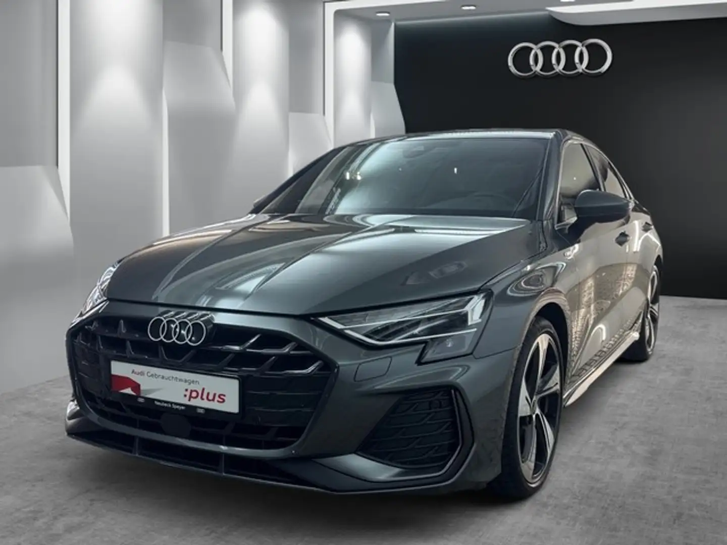 Audi A3 Limousine 35TFSI S line ACC AHK LED RFK NAVI Grau - 1