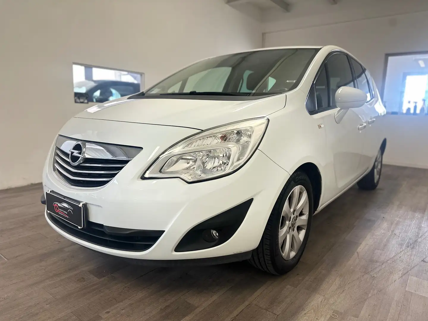 Opel Meriva Meriva II 1.4 Cosmo NEOPATENTATI Weiß - 2