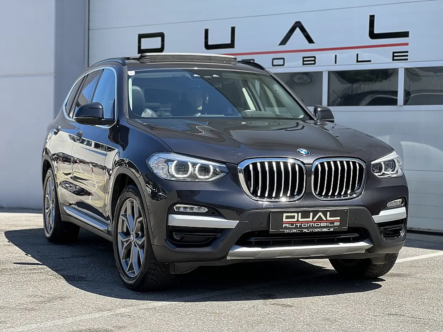 BMW X3 xDrive 20d Aut.|PANO|XENON|NAVI|PDC Schwarz - 2