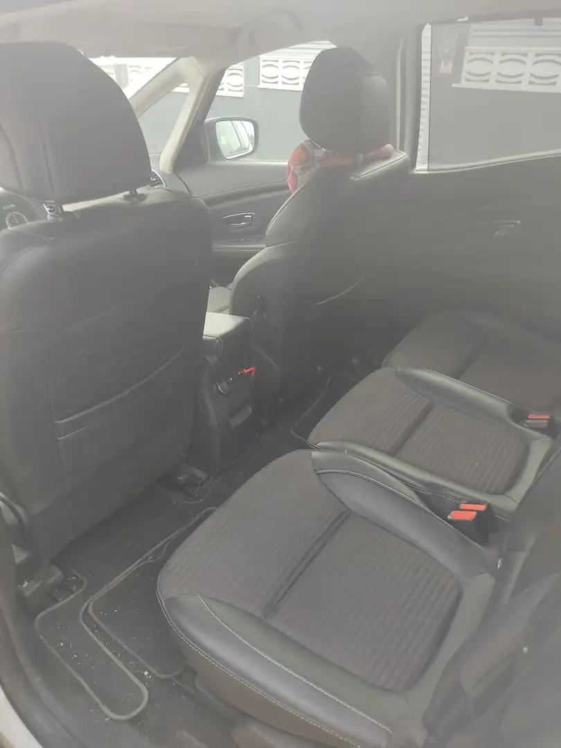 Renault Scenic Scénic 1.3 TCe Energy Zen 118kW Negro - 2