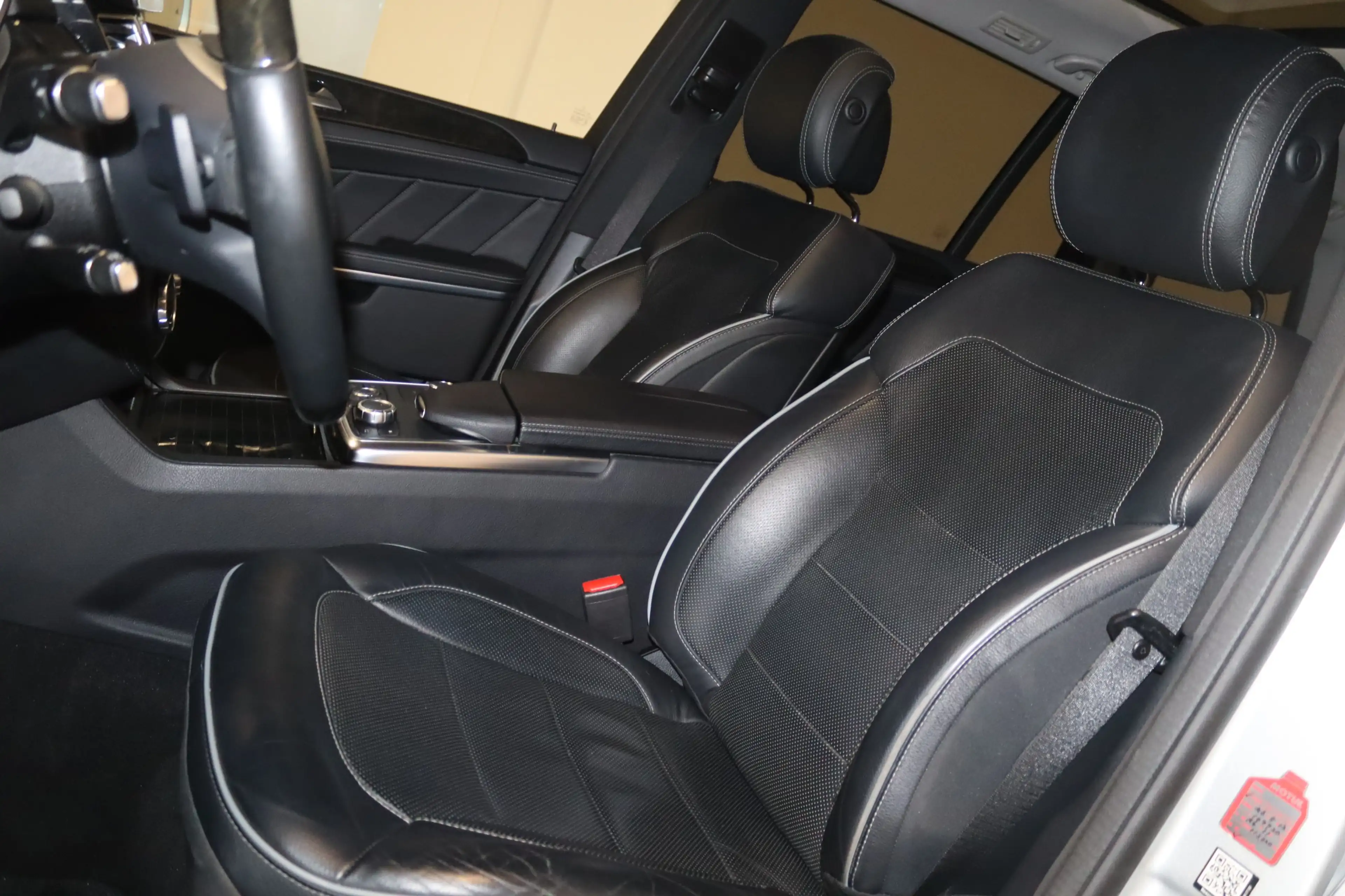 Mercedes-Benz GL 500 BlueEff. AMG Line 4M.-7Si.-PANO-TV-4xSHZ- — photo 12
