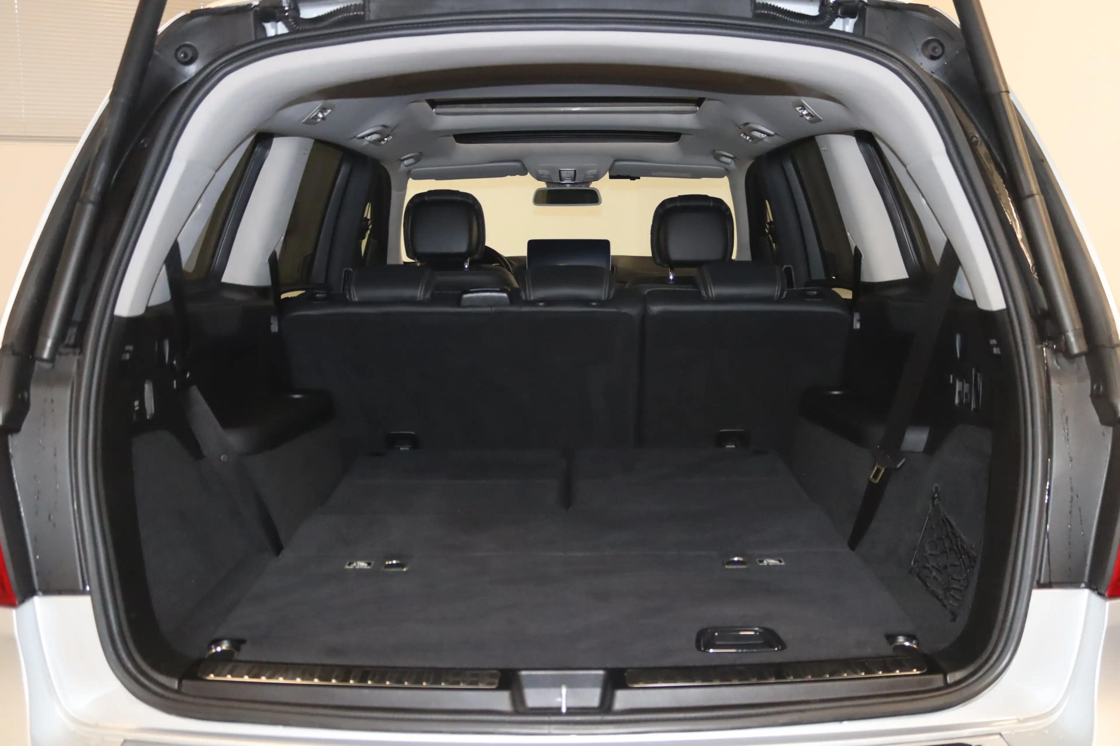 Mercedes-Benz GL 500 BlueEff. AMG Line 4M.-7Si.-PANO-TV-4xSHZ- — photo 10
