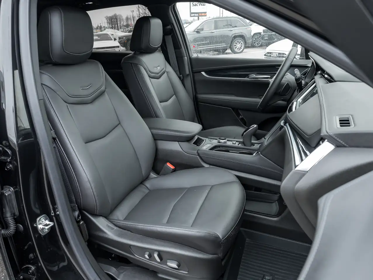 Cadillac XT5 снимка Cadillac XT5