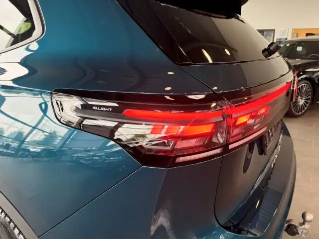 Volkswagen Tiguan view 10