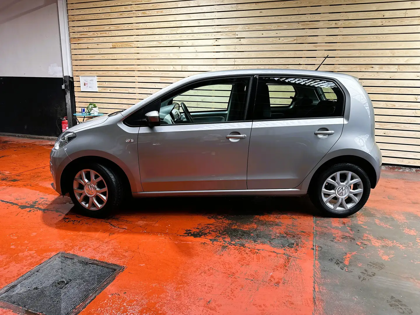 Volkswagen up! 1.0i Move 🚗 garantie 1 an 📄 Argent - 2