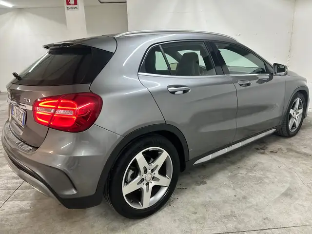 Mercedes-Benz GLA 200 GLA-X156 2014 d (cdi) Executive auto