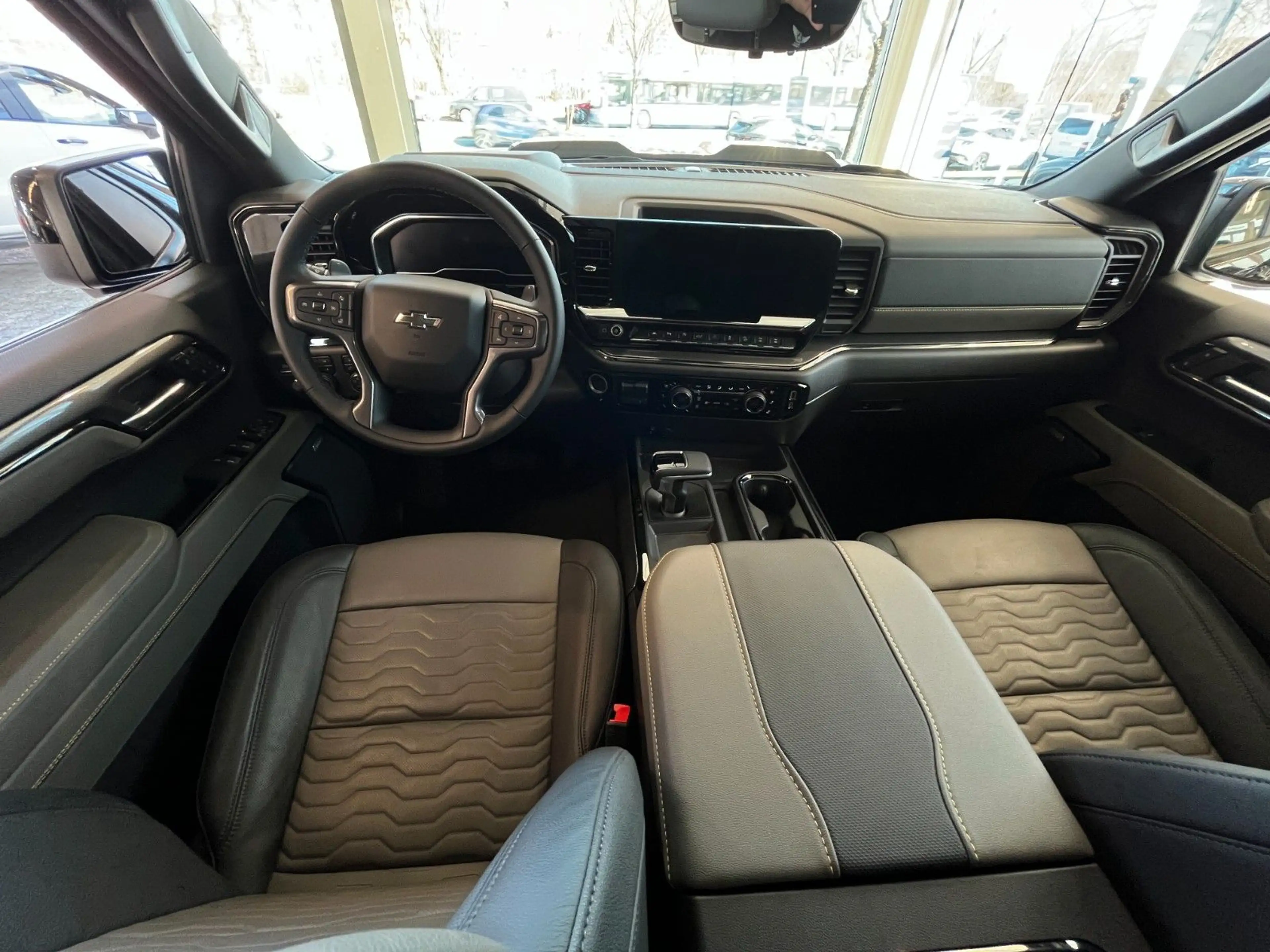 Chevrolet Silverado ZR2 V8 6.2*Head-Up*360°*AHK*Bügel — photo 15