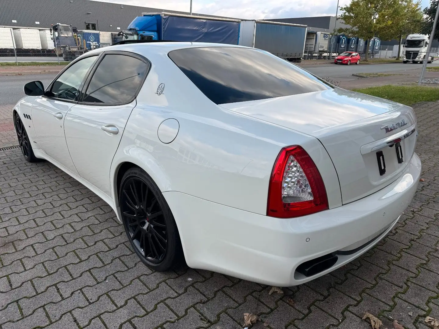 Maserati Quattroporte 4.7 V8 Sport GT S Automatik Blanc - 2