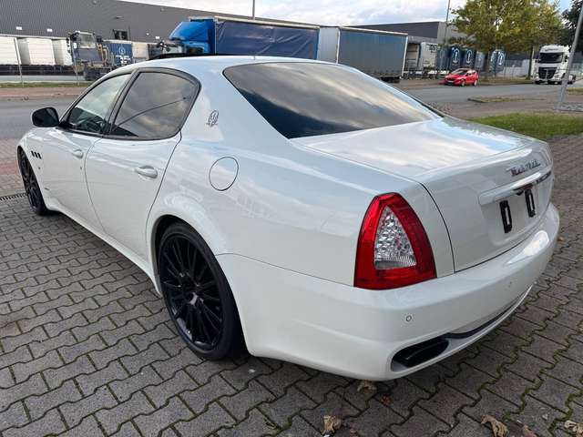 Maserati Quattroporte 4.7 V8 Sport GT S Automatik