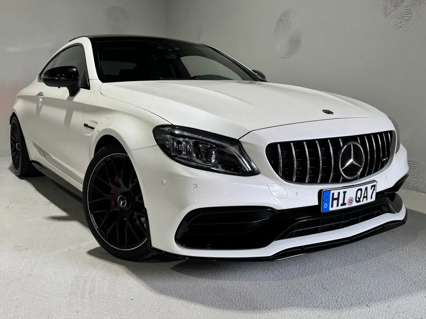 Mercedes-Benz C 63 AMG Coupe*Aero*Schalen*Schiebedach* Wit - 1