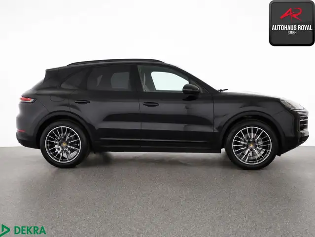 Porsche Cayenne view 6