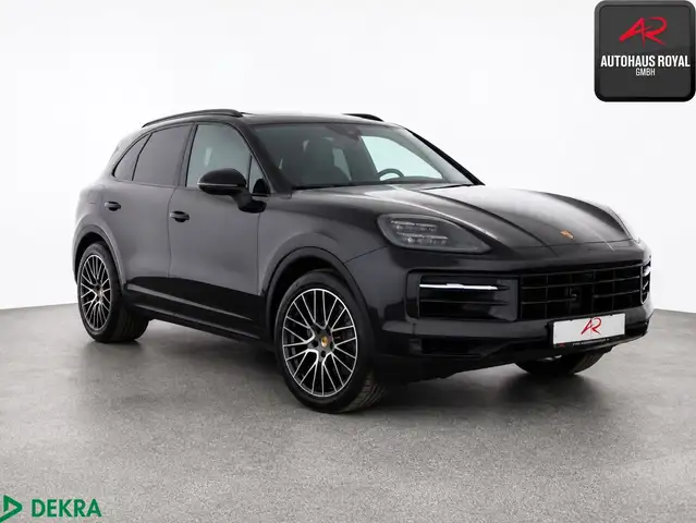 Porsche Cayenne view 7