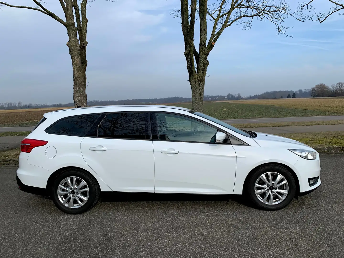 Ford Focus 2.0 Business Weiß - 2