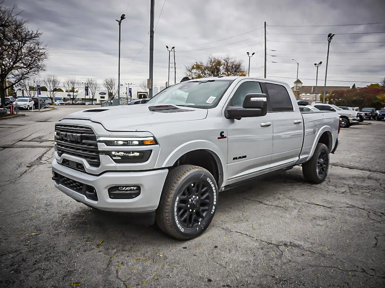 RAM 2500 снимка RAM 2500