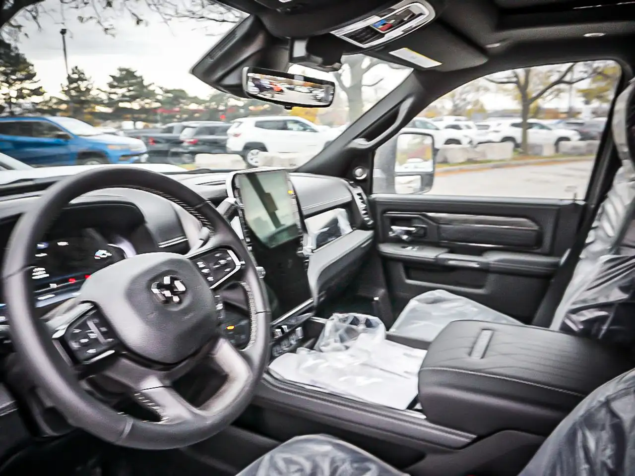 RAM 2500 снимка RAM 2500