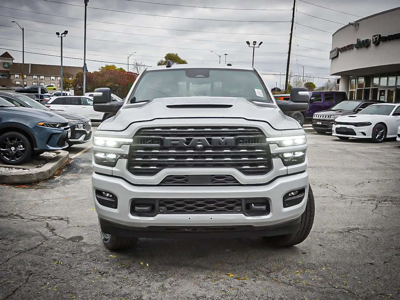 RAM 2500 снимка RAM 2500