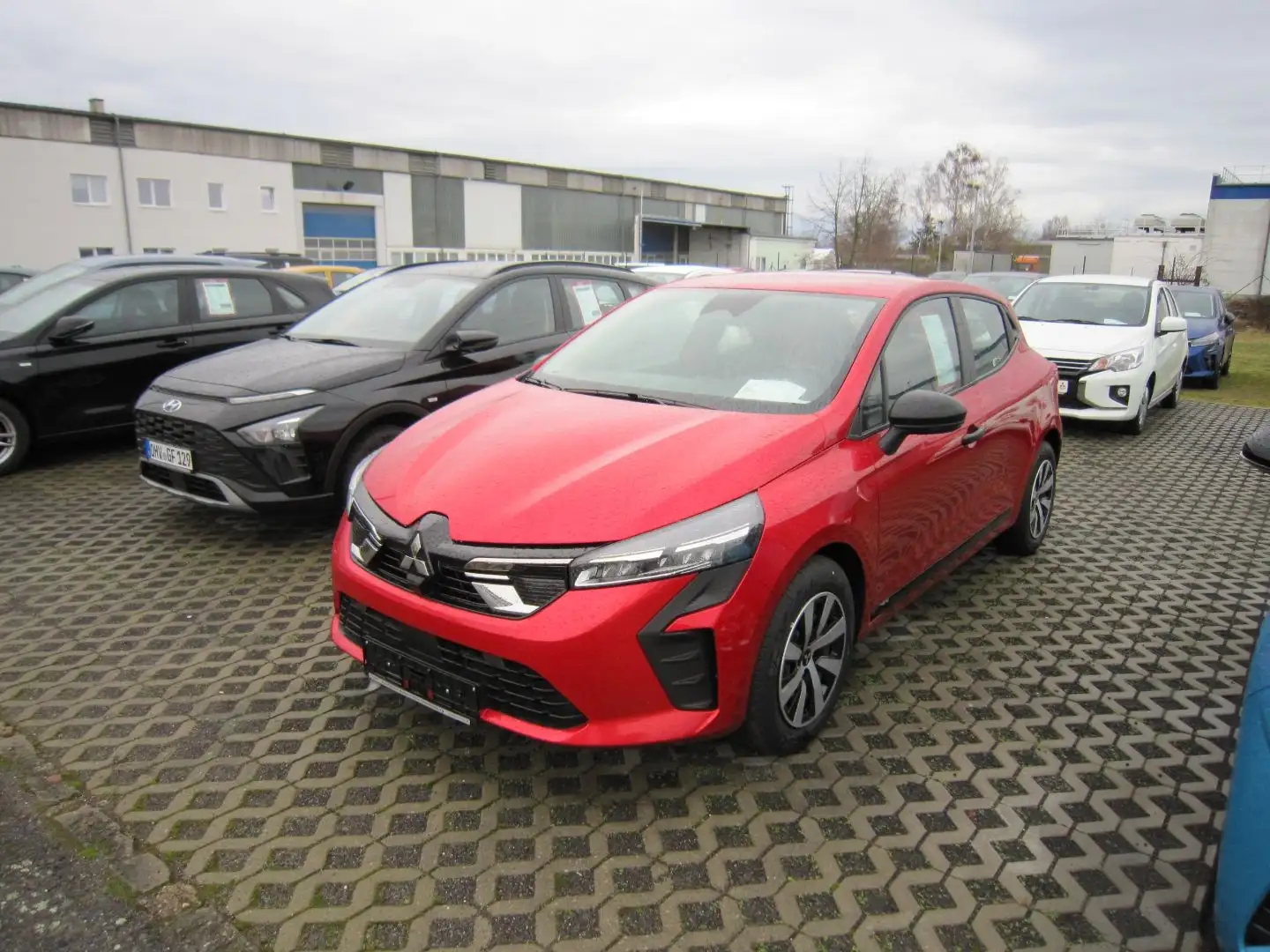 Mitsubishi Colt BASIS 1.0 Benziner 5-Gang Rosso - 1