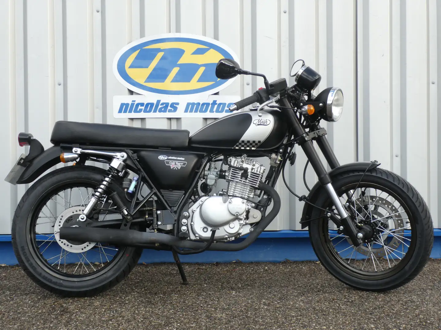 Mash Café Racer Zwart - 1