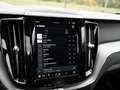 Volvo XC60 T6 Plus Black Edition Recharge AWD PANO Schwarz - thumbnail 12