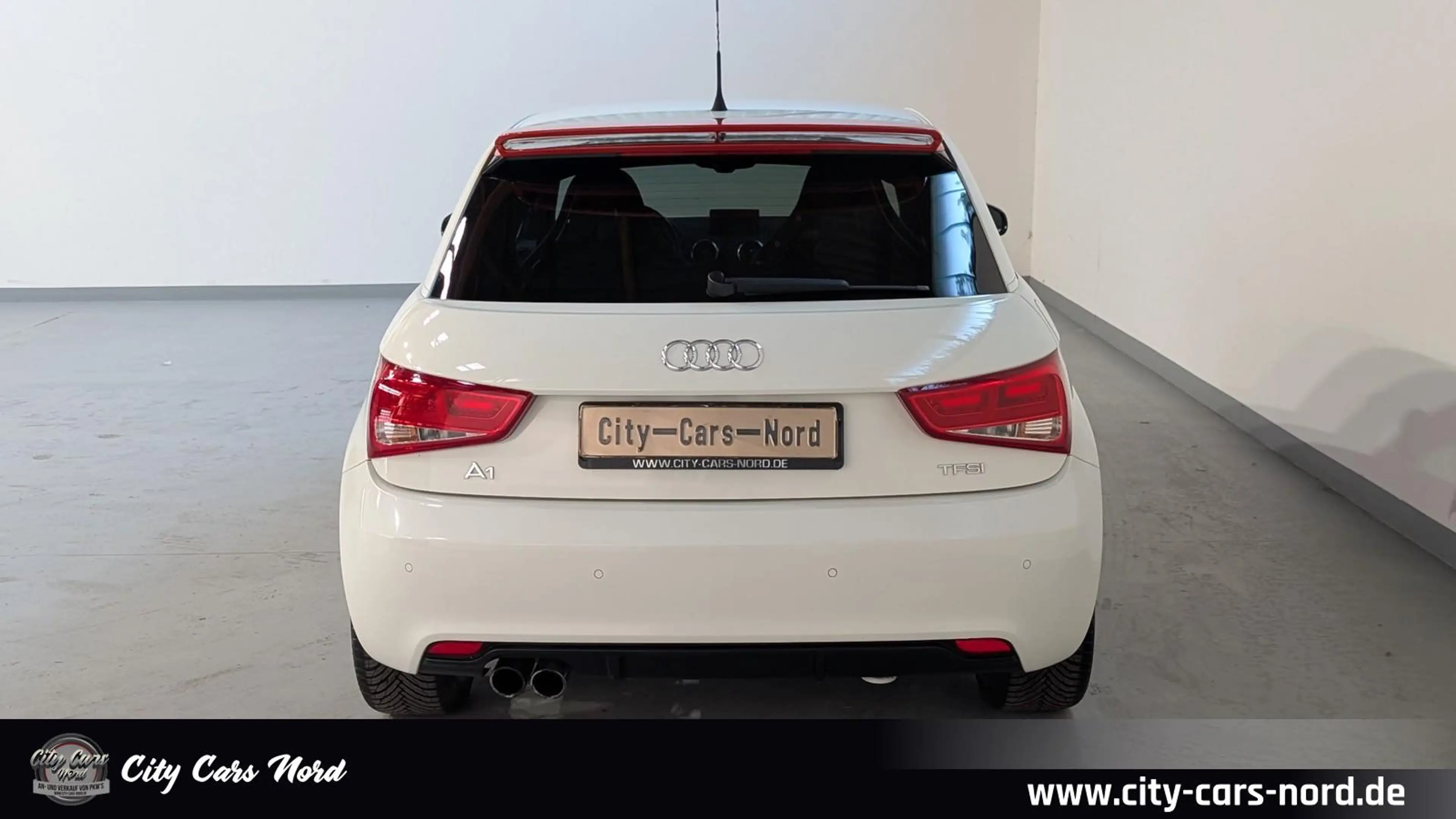 Audi A1 S Line Sportpaket BOSE+LEDER+XENON+TEMPO+PDC — photo 4