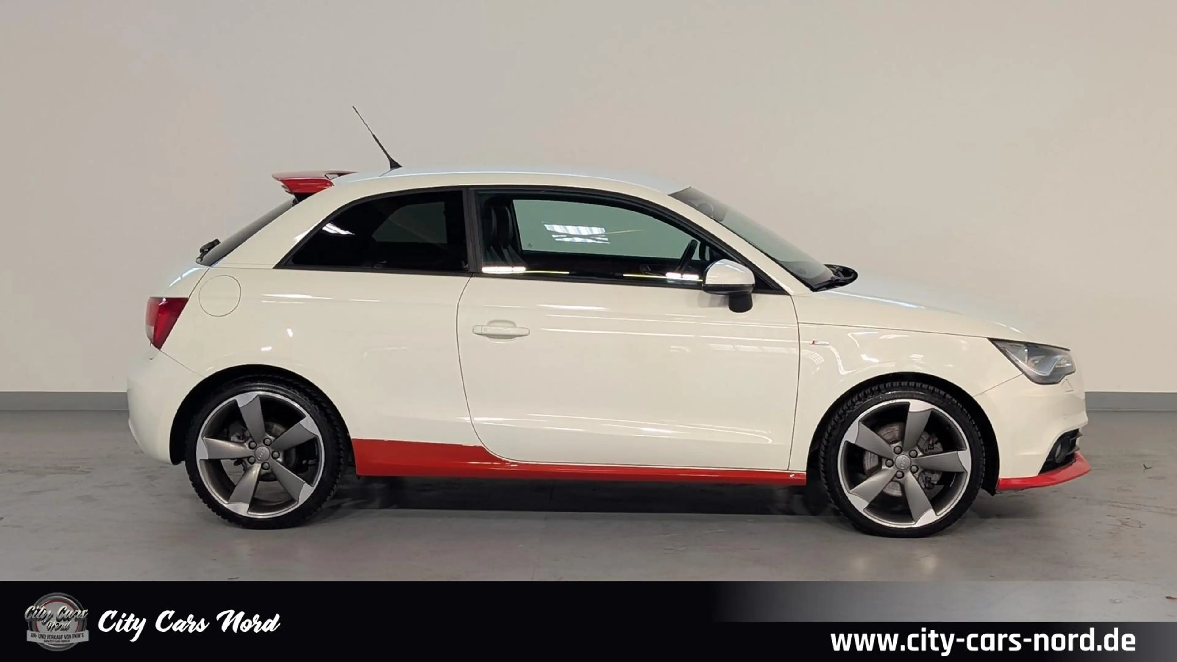 Audi A1 S Line Sportpaket BOSE+LEDER+XENON+TEMPO+PDC — photo 7
