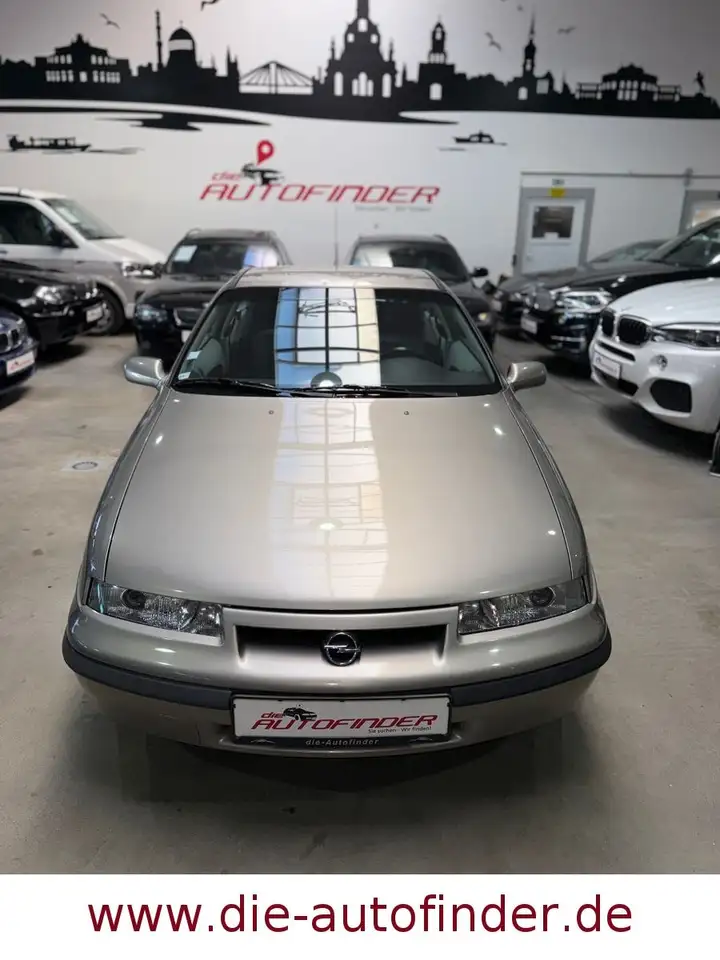 Opel Calibra 2.0i 16V Classic Klimaanlage,Kein Rost, foto 6