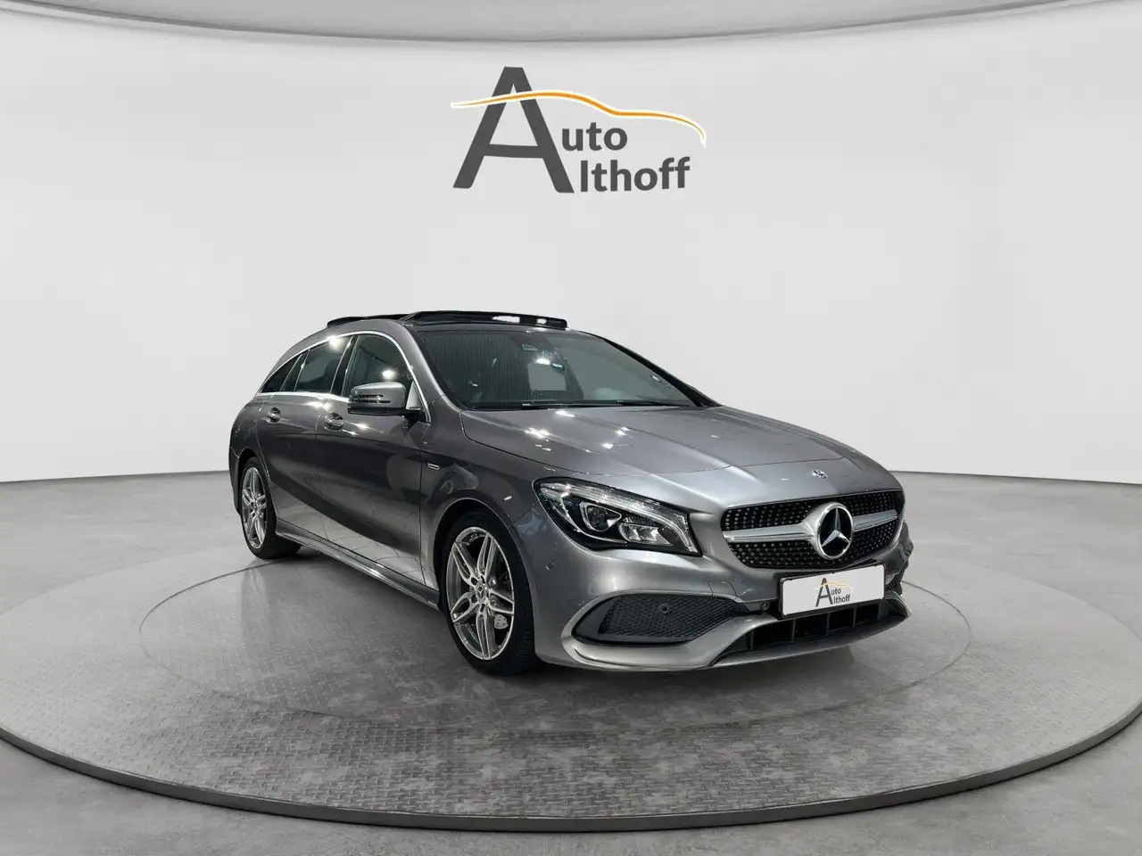 Mercedes-Benz CLA 180
