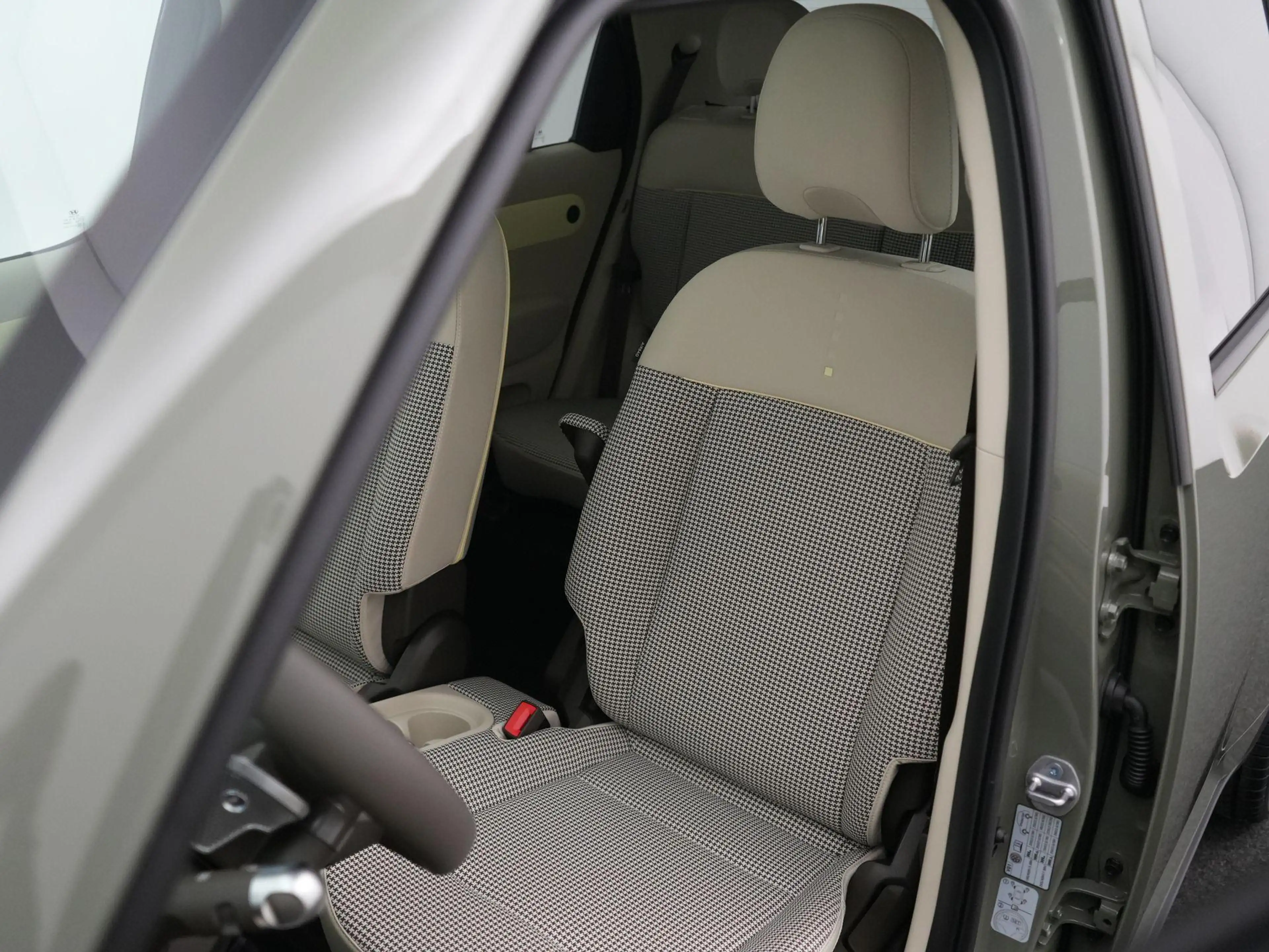 Hyundai Inster Pulse Advanced 42 kWh | Stoelverwarming | Stuurver — photo 8