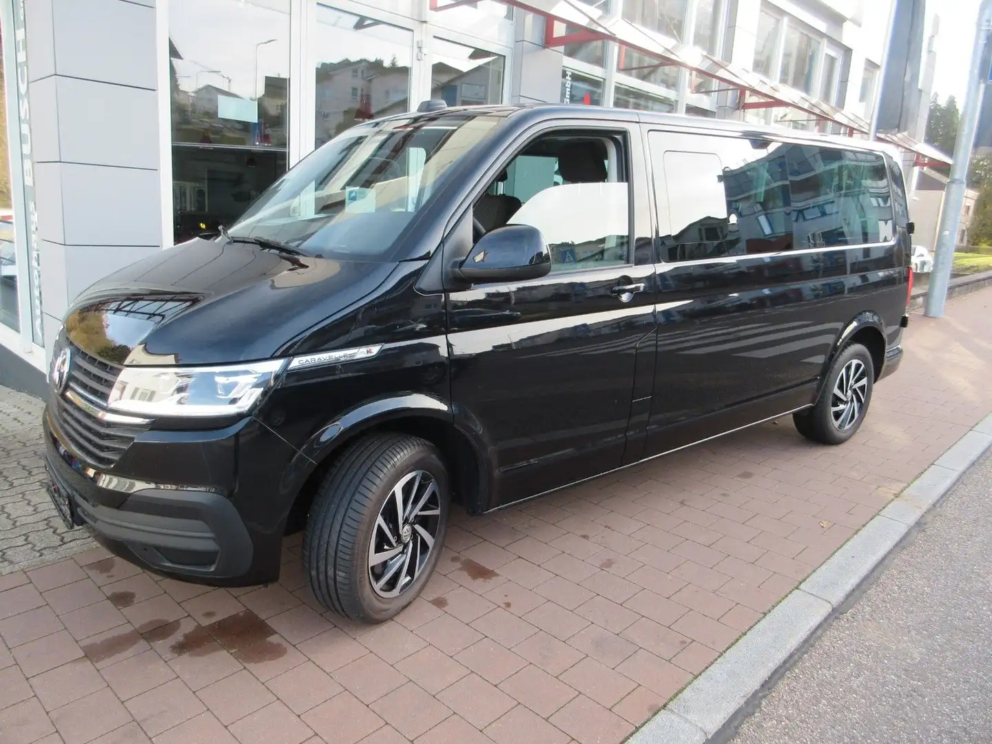 Volkswagen T6 Caravelle 6.1 2.0TDI EcoProfi Schwarz - 2