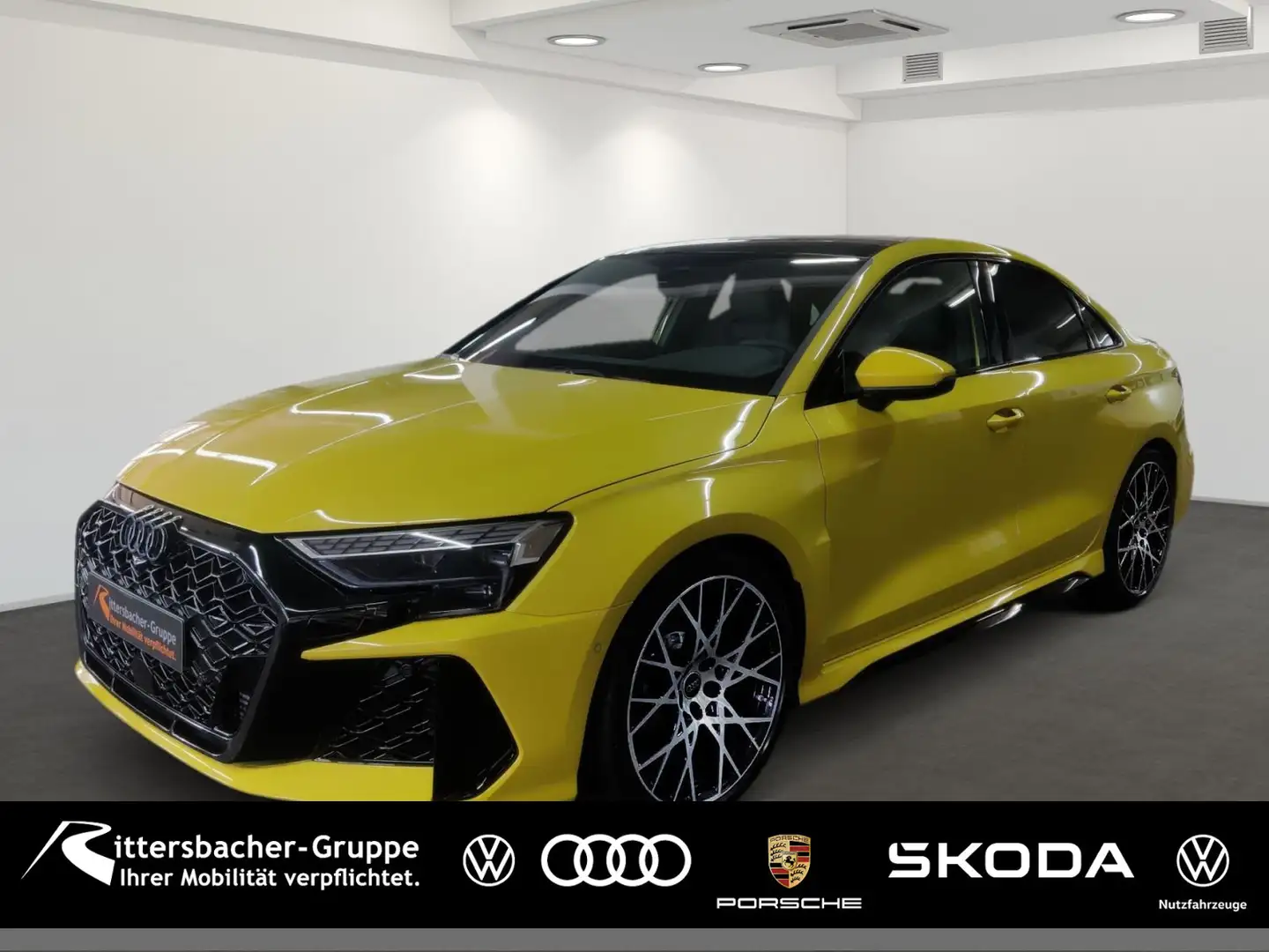 Audi RS3 294 kW S tronic Yellow - 1