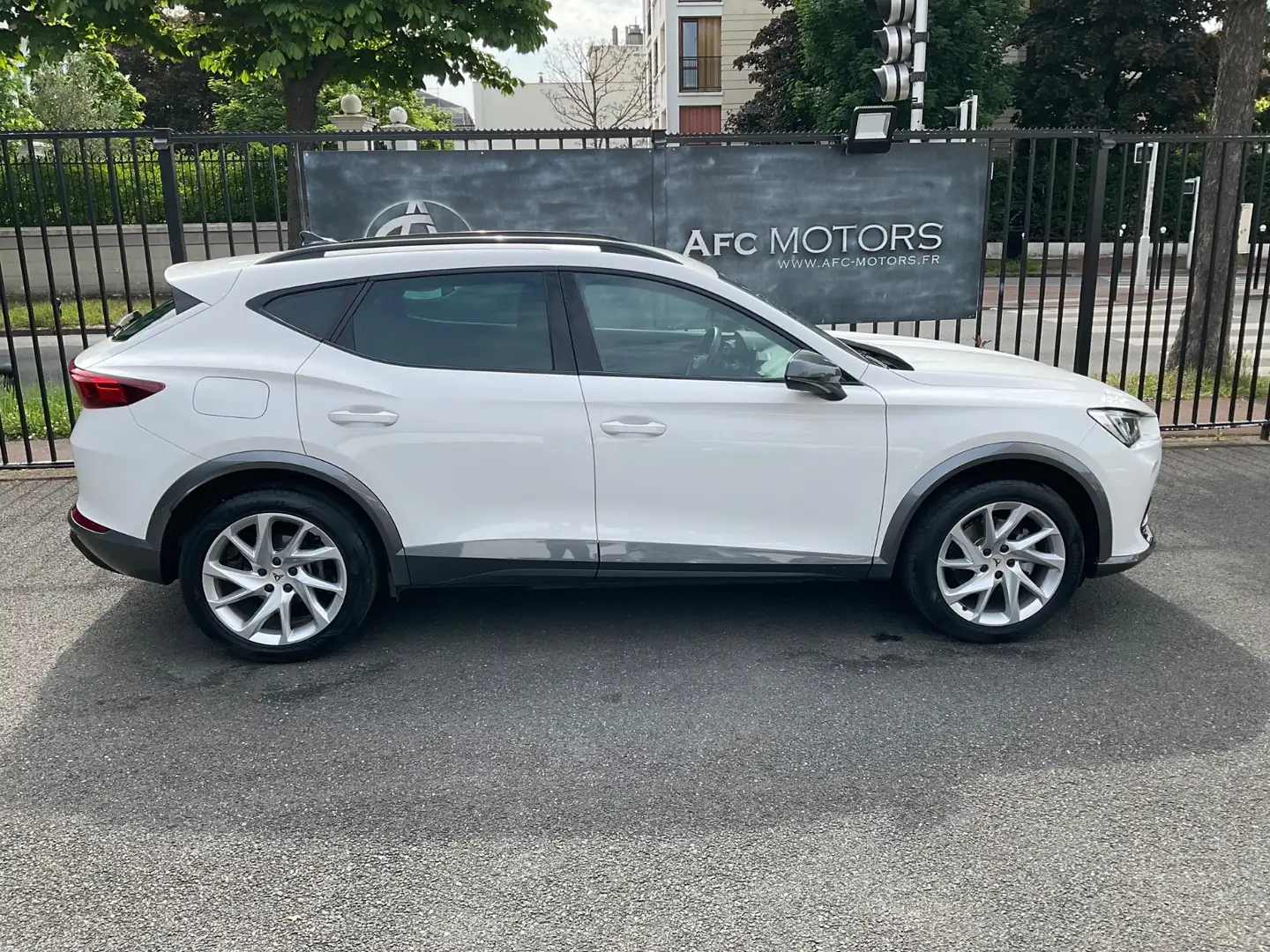 CUPRA Formentor 204 Ch V e-HYBRID DSG Blanc - 2