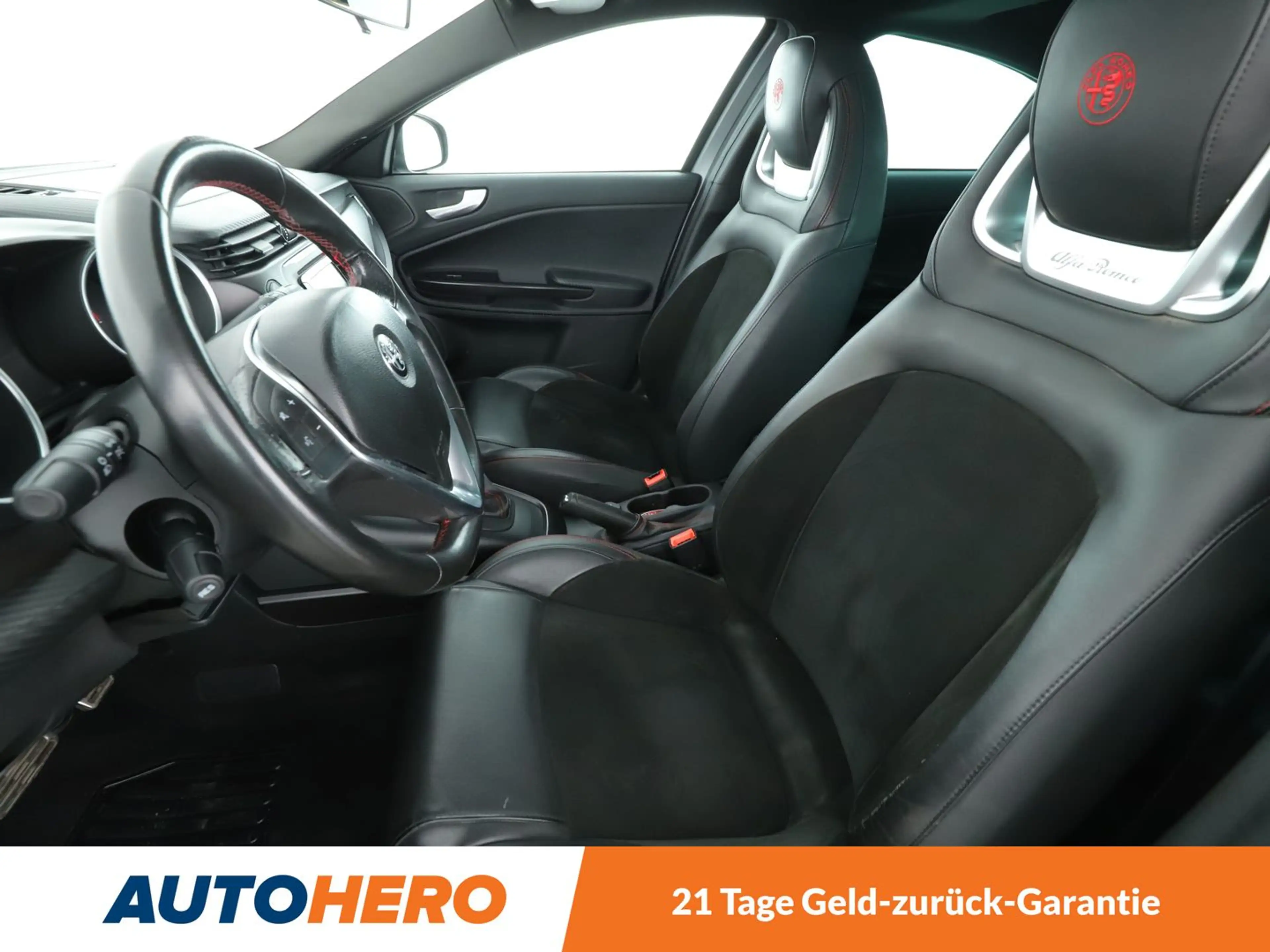 Alfa Romeo Giulietta 1.8 Turbo Veloce Aut.*PDC*ALU*PANO* — photo 10