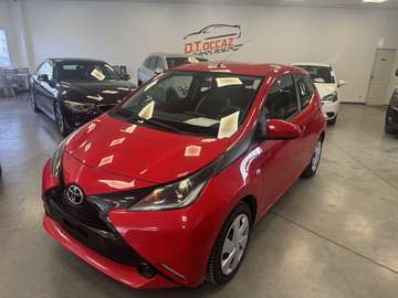 Aygo 1.0i VVT-i x-play