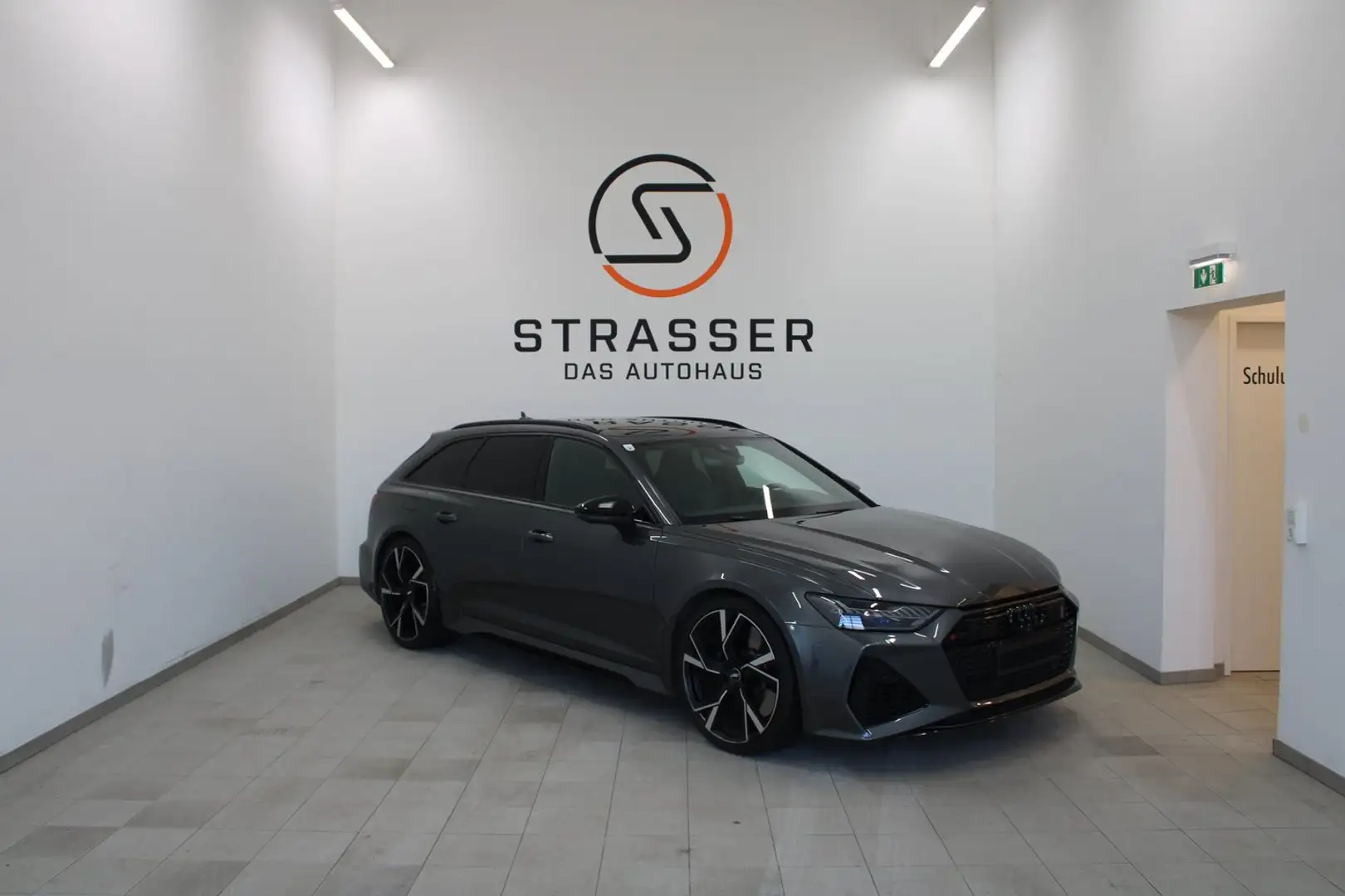 Audi RS6 Audi RS 6 Avant Grau - 1