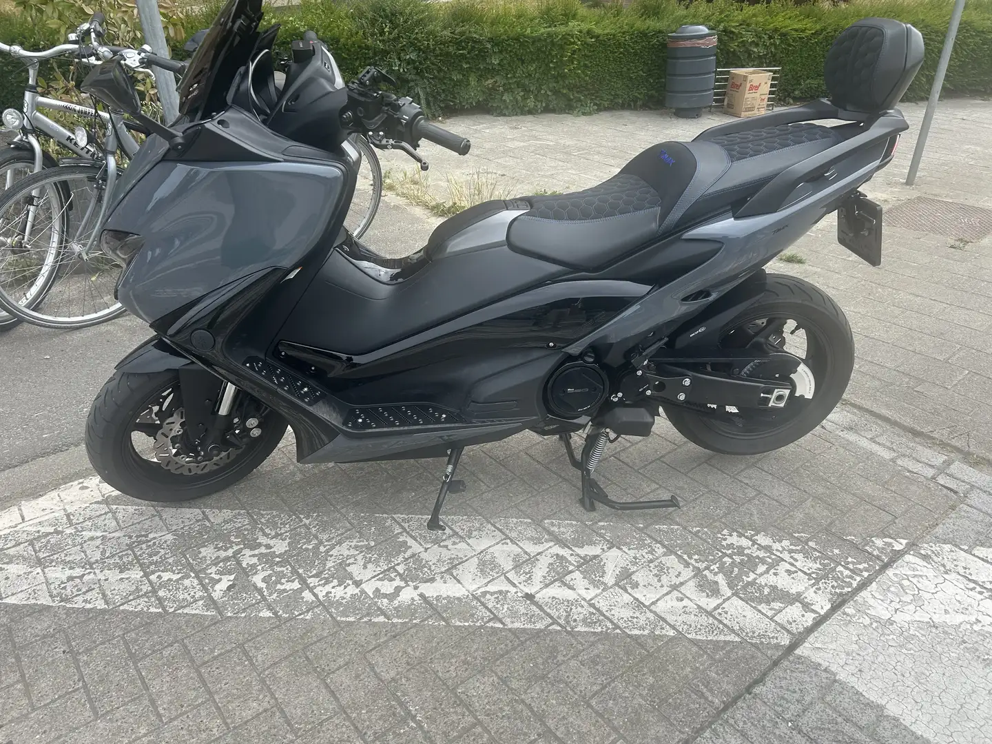 Yamaha TMAX 560 Tech max, ligne akrapovic full bcd + vario malossi - 2