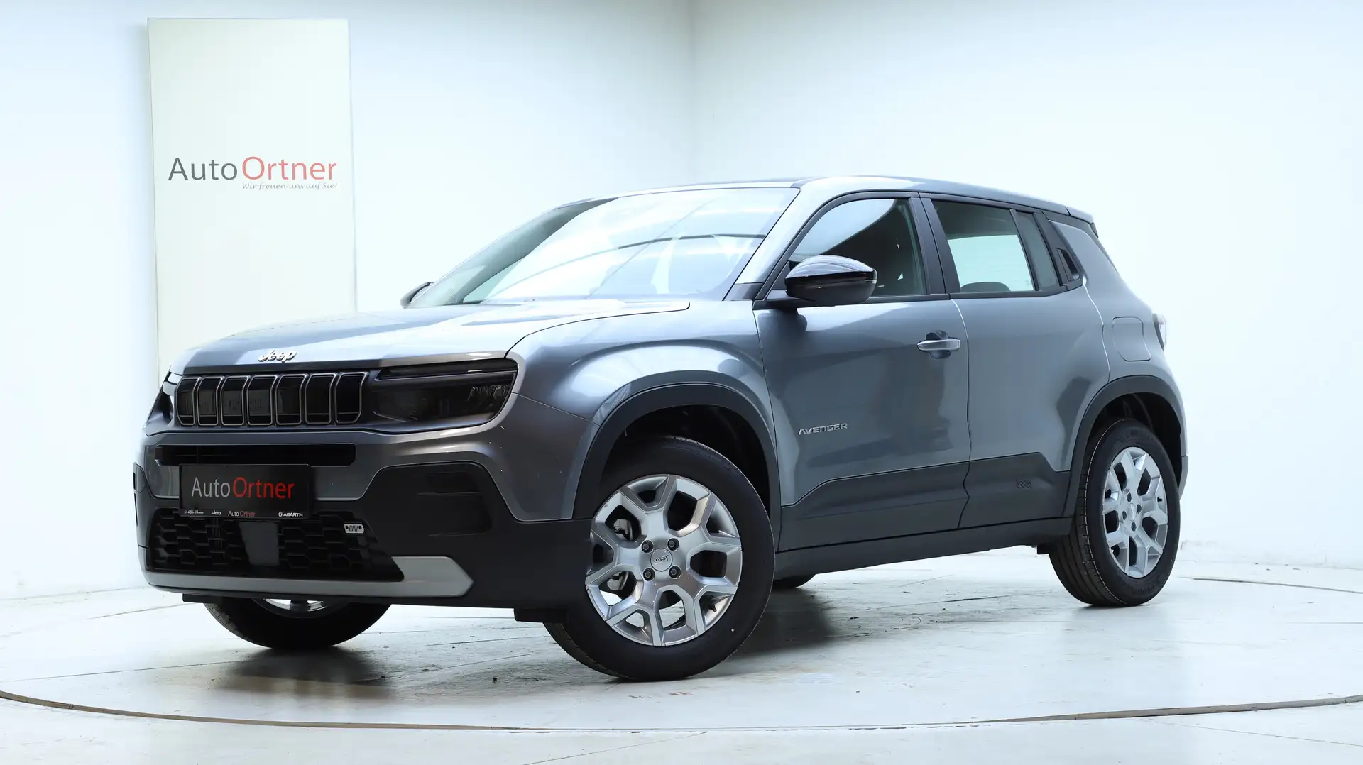 Jeep Avenger Altitude Navi, Keyless, Sitzheizg, Cam Grau - 1