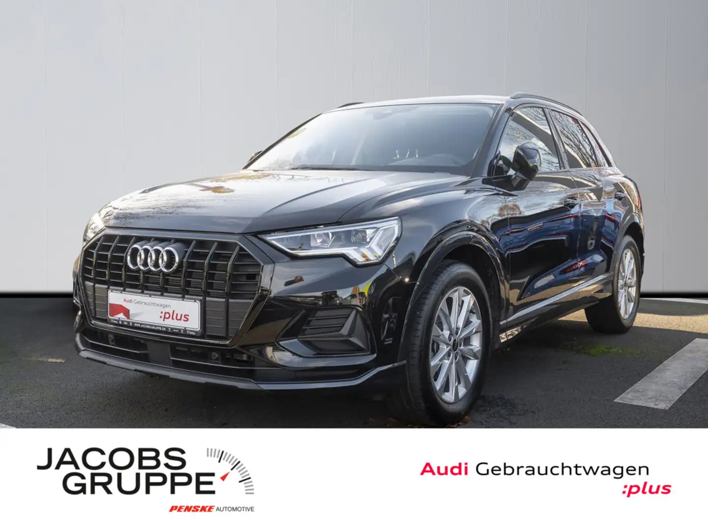 Audi Q3 35 TFSI advanced SHZ,AHK,PDC,LED Schwarz - 1