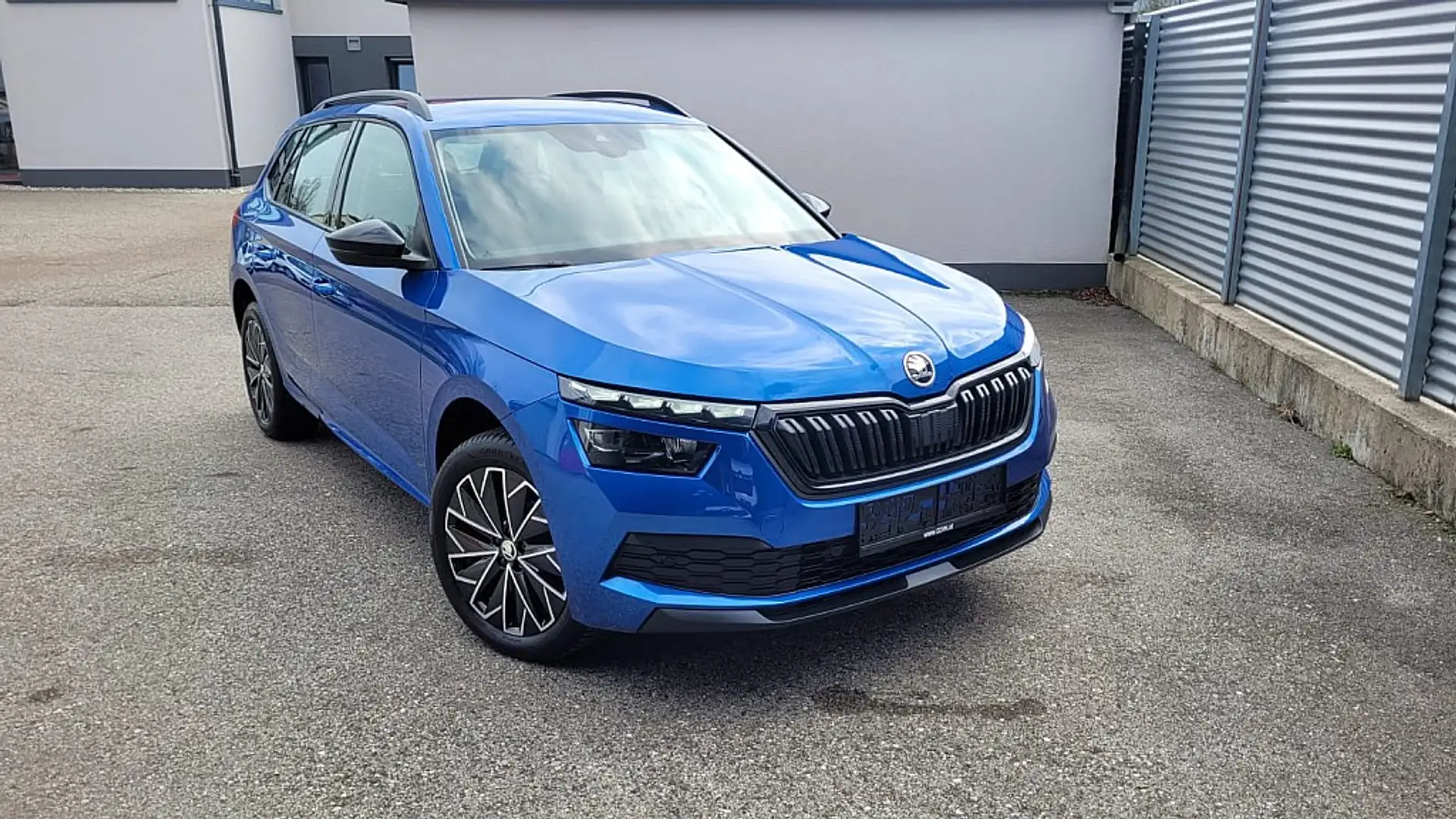 Skoda Kamiq 1,5 TSI ACT Style Azul - 1