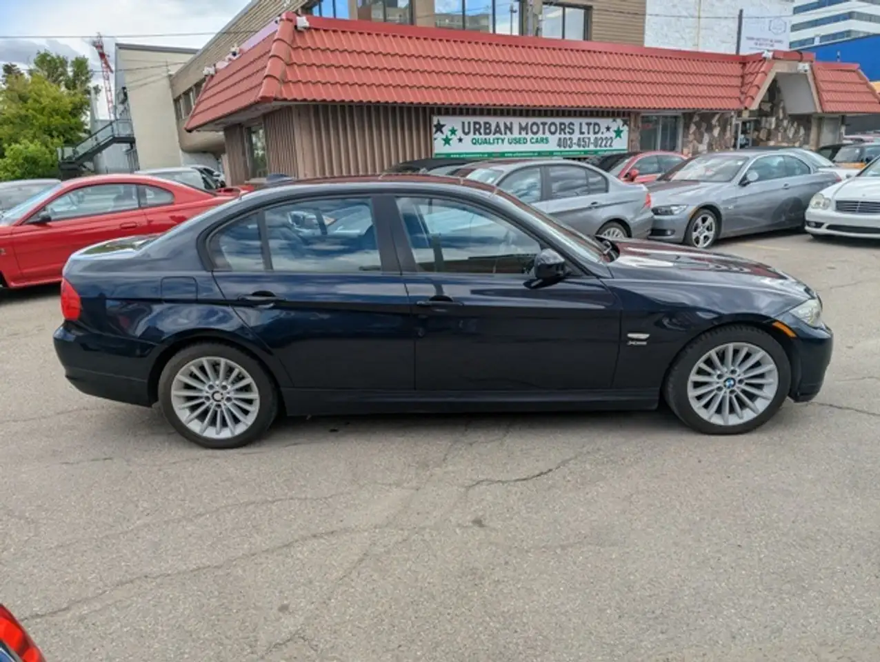 BMW 3 Series photo BMW 3 Series