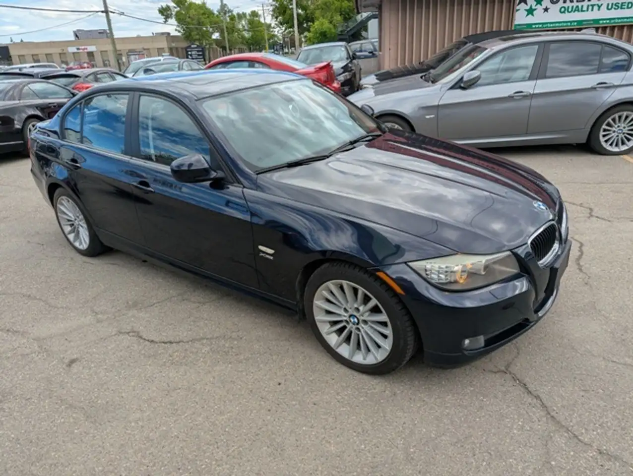 BMW 3 Series photo BMW 3 Series