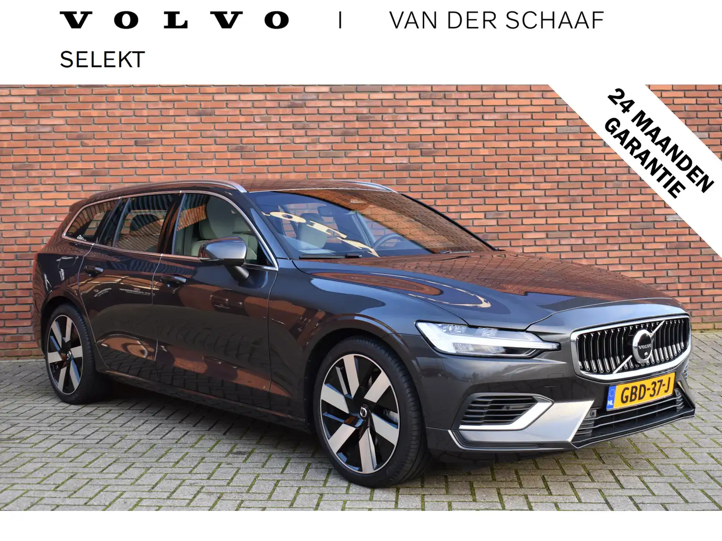 Volvo V60 T6 Recharge 350PK AWD Plus Bright | 360 Camera | H Grijs - 1