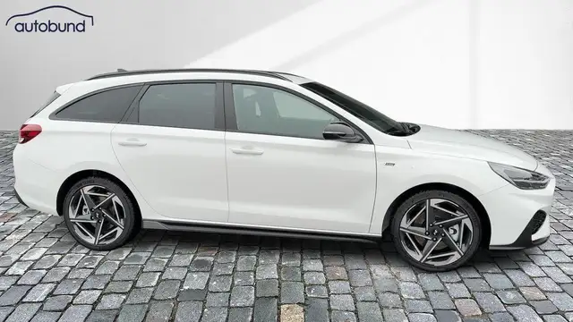 Hyundai I30 view 4