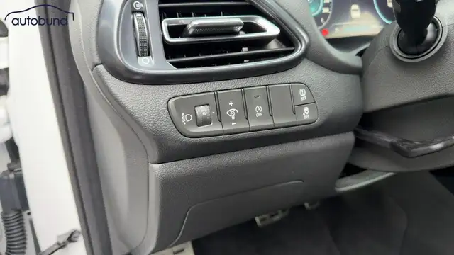 Hyundai I30 view 12