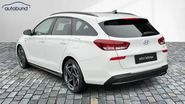 Hyundai I30 view 2