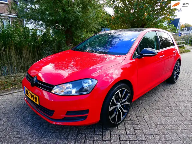 Volkswagen Golf 1.2 TSI 105pk 5-deurs 90.000km. Airco Multimedia